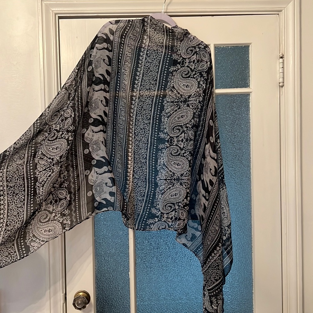 Thailand Black and White Elephant Scarf/Sarong‎